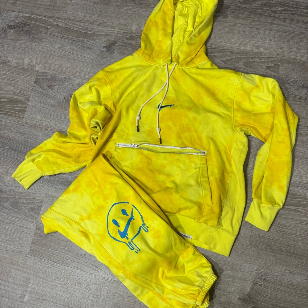 Yellow Hoodie and Joggers Set with Blue Graphic